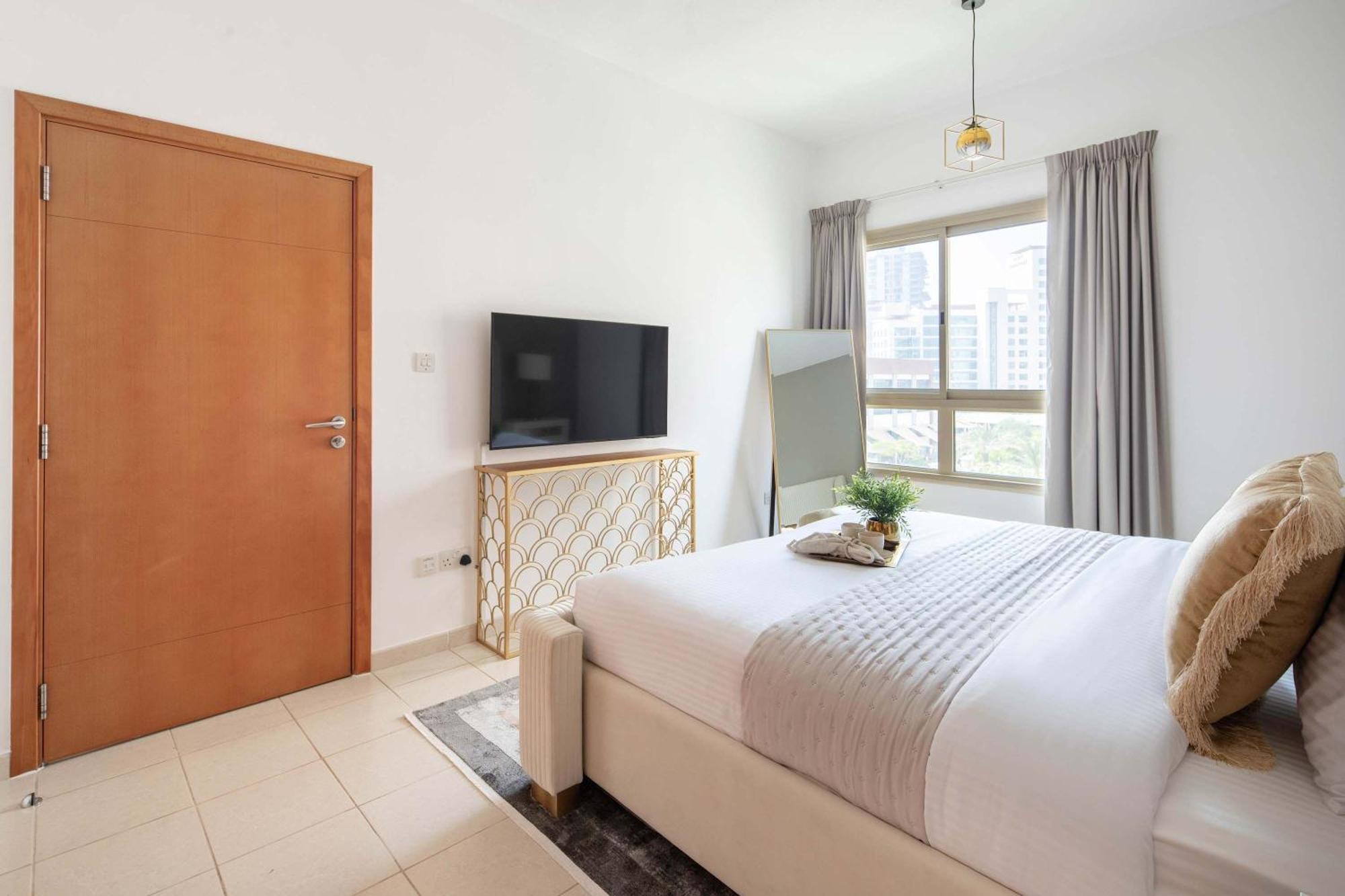 Frank Porter - Al Arta 4 *